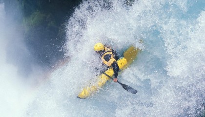 开云kaiyun-欧冠比赛中最恐怖的锋线组合盘点，欧冠最高分出局