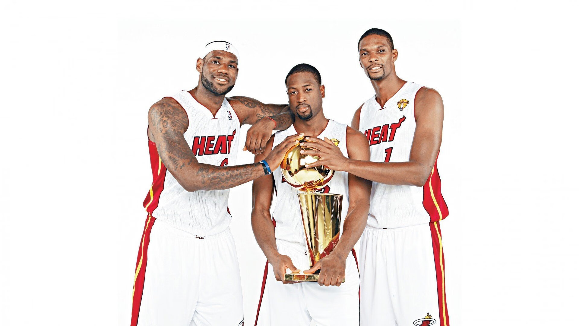 _夏季露天篮球联盟：青春燃烧激情无限_，篮球夏季联赛 激情夏日